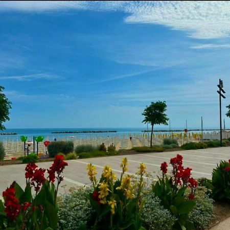 Un Passo Dal Mare Bed&Breakfast San Salvo Marina Экстерьер фото